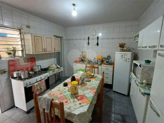 Casa à venda com 3 quartos em Vila Guilherme, São Paulo, SP