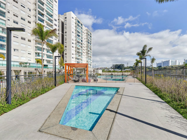 Apartamento à venda com 4 quartos, sendo 2 suítes,  em Santo Amaro, São Paulo, SP
