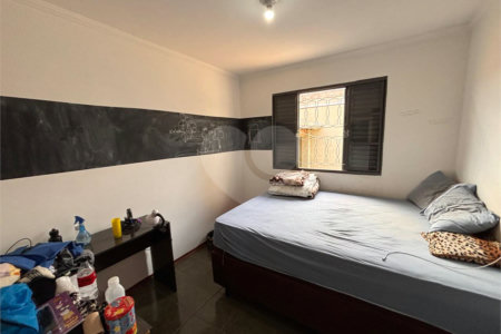 Casa à venda com 4 quartos, sendo 1 suíte, em Jardim São Judas Tadeu, Salto, SP