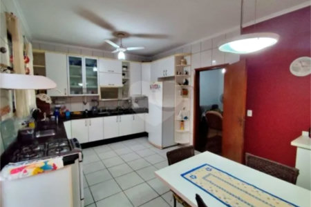 Casa à venda com 3 quartos, sendo 1 suíte, em Parque dos Bandeirantes, Ribeirão Preto, SP