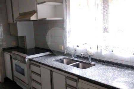Apartamento à venda com 4 quartos, sendo 2 suítes, em Vila Monumento, São Paulo, SP