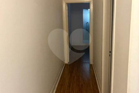 Casa à venda com 3 quartos, sendo 1 suíte, em Belenzinho, São Paulo, SP
