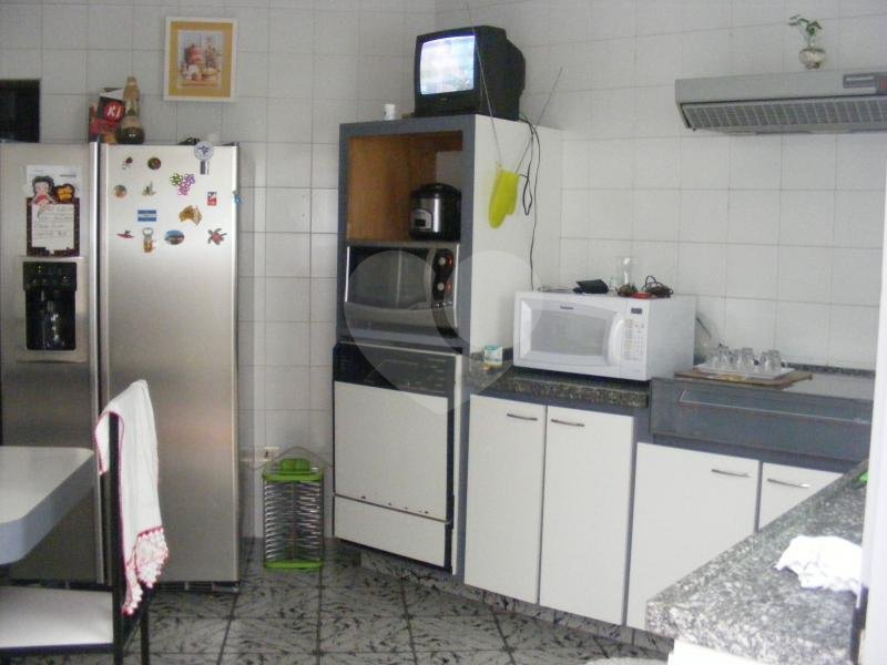 Sobrado à venda ou para alugar com 4 quartos, sendo 3 suítes, em Jardim Franca, São Paulo, SP