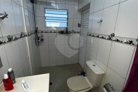 Sobrado à venda com 3 quartos em Cidade Kemel, São Paulo, SP