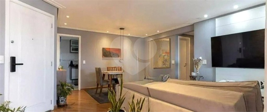 Apartamento à venda com 3 quartos, sendo 1 suíte, em Saúde, São Paulo, SP