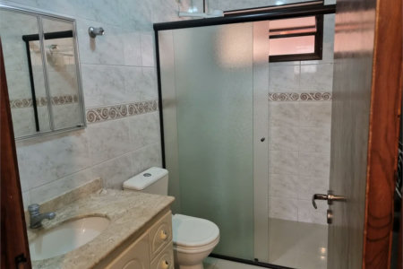 Sobrado à venda com 3 quartos, sendo 2 suítes, em Jardim Duprat, São Paulo, SP