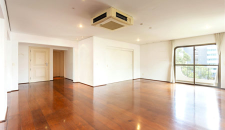 Apartamento à venda com 4 suítes em Campo Belo, São Paulo, SP
