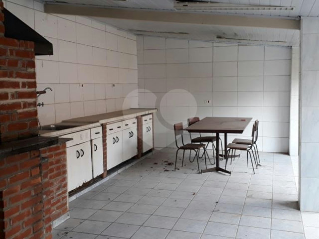 Sobrado à venda com 3 quartos, sendo 1 suíte,  em Campo Belo, São Paulo, SP