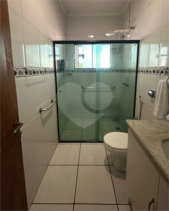 Casa à venda com 3 quartos, sendo 1 suíte,  em Vila Lacíria, Ponta Porã, MS