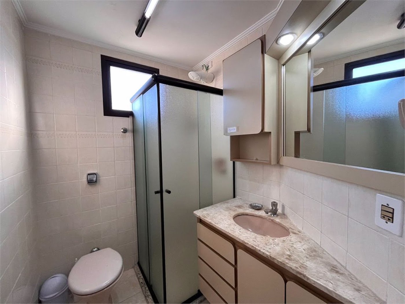 Apartamento à venda, 93 m² por R$ 350.000,00 - Enseada - Guarujá/SP