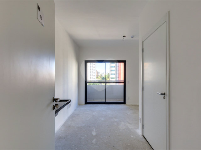 Apartamento à venda com 1 quarto em Alto da Boa Vista, São Paulo, SP