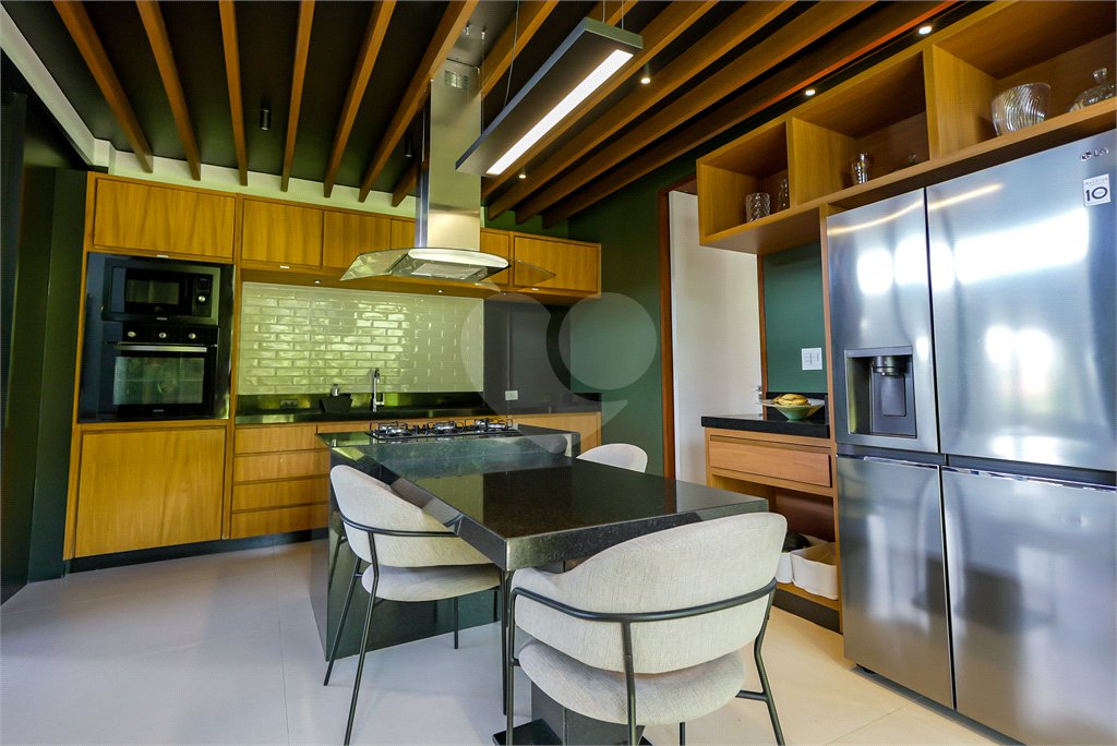 Casa à venda com 5 suítes no condomínio Plaza Athenee, Itu - SP