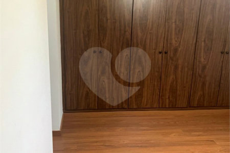 Casa à venda com 3 quartos, sendo 1 suíte,  em Chácara São João, São Carlos, SP