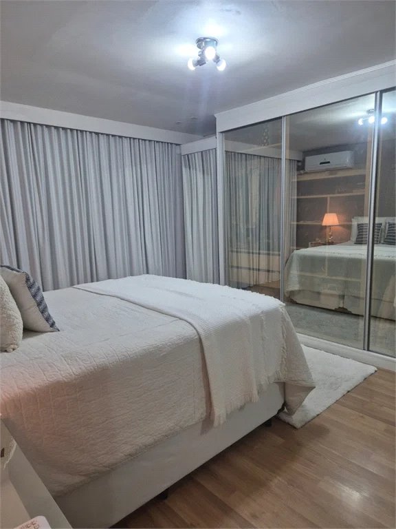 Sobrado à venda com 2 quartos em Jardim Martinica, São Paulo, SP