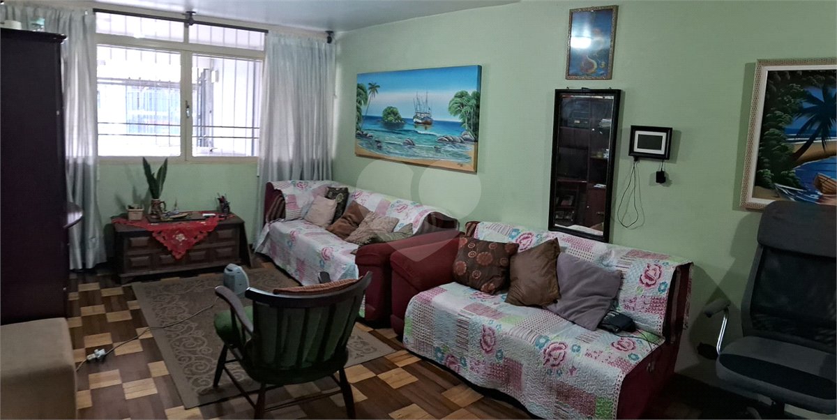 Casa à venda com 3 quartos, sendo 1 suíte,  em Jardim Campo Limpo, São Paulo, SP
