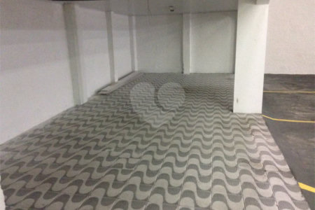 Galpão para locação Santa Cecilia 700 m