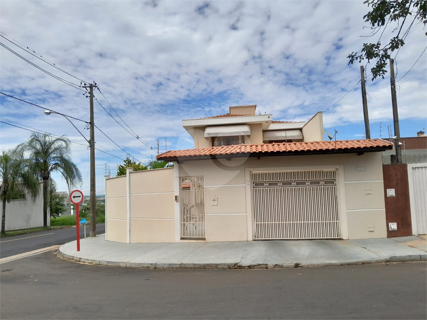 Casa para venda no Planalto Paraíso.