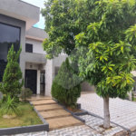 Casa térrea no Condomínio Jardim Botânico , localizado na cidade Bady Bassit/SP .