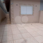Casa à venda com 2 quartos em Jardim dos Ipês, Mairinque, SP