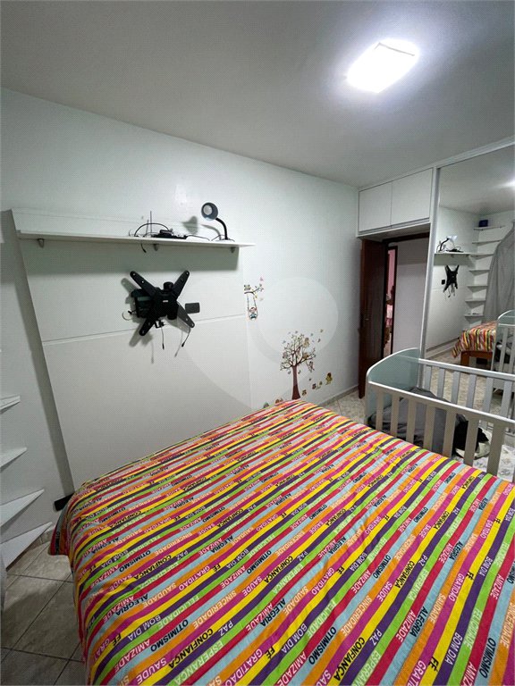 Sobrado à venda com 3 quartos, sendo 1 suíte, em Vila Gustavo, São Paulo, SP