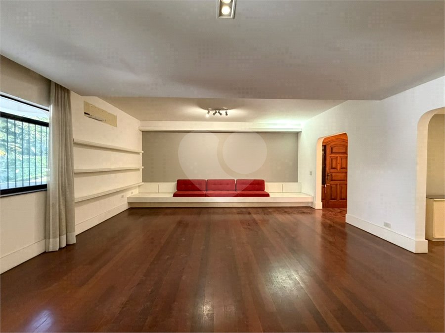 Apartamento à venda com 5 quartos, sendo 3 suítes, em Tijuca, Rio de Janeiro, RJ