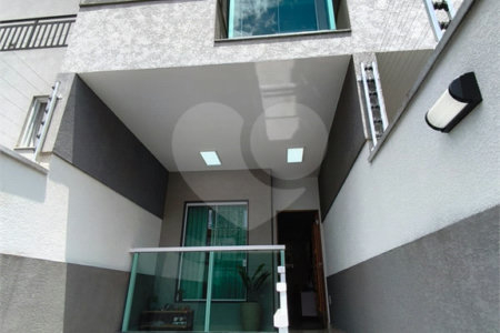Sobrado à venda com 3 suítes em Vila Nivi, São Paulo, SP