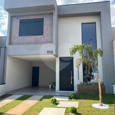 Casa à venda com 3 suítes no condomínio Terras da Estancia, Paulínia - SP
