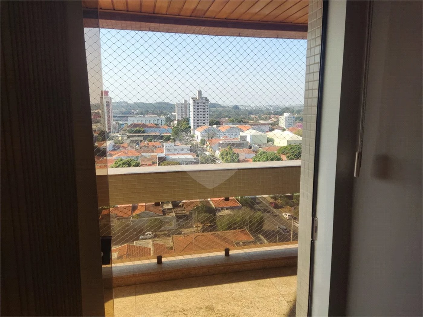 Apartamento para venda e locação no Bairro Vila Rezende em Piracicaba - SP.