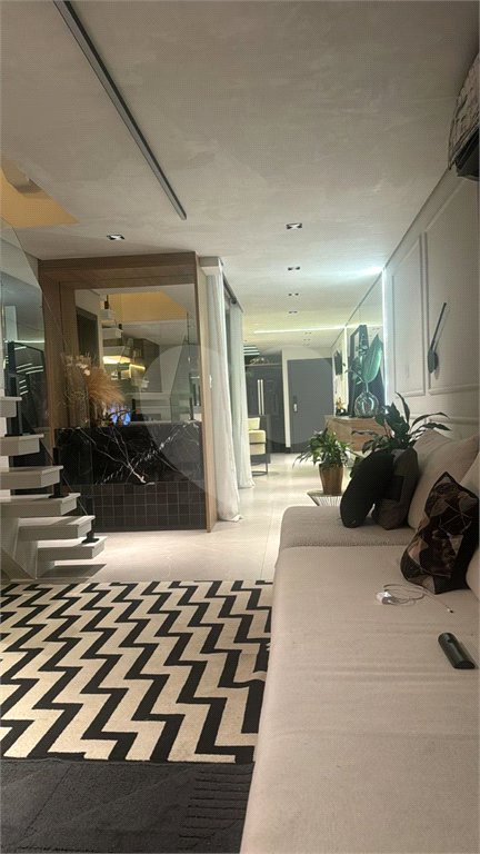 Sobrado à venda com 2 suítes em Casa Branca, Santo André, SP