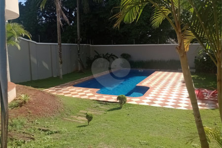 Casa à venda com 5 quartos, sendo 3 suítes, no Centro, Itapetininga, SP