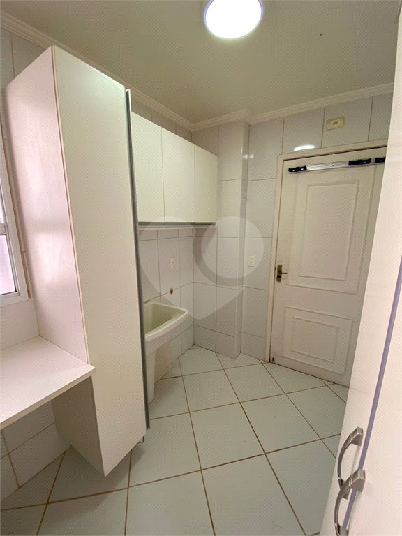 Apartamento à venda com 3 quartos, sendo 1 suíte, em Pinheirinho, Vinhedo, SP