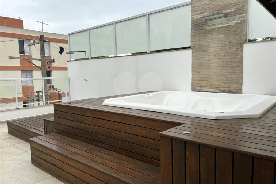 Casa à venda com 3 suítes em Santana, São Paulo, SP