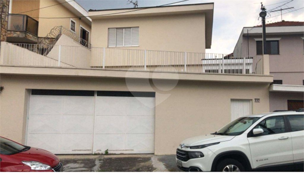 Sobrado à venda com 3 quartos em Horto, São Paulo, SP