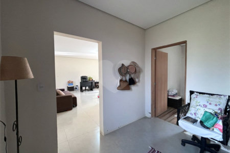 Casa à venda com 2 suítes em Jardim Estância Brasil, Atibaia, SP
