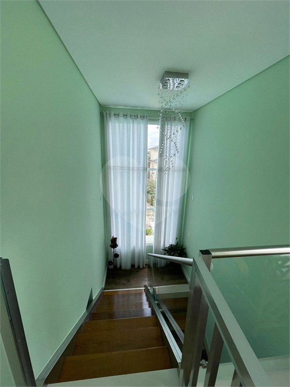 Casa à venda com 1 quarto, sendo 3 suítes, no condomínio Aruã Brisas I, Mogi das Cruzes - SP
