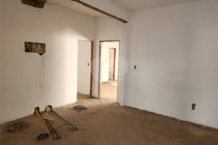 Casa à venda com 5 suítes em Residencial Olivio Benassi, Matão, SP