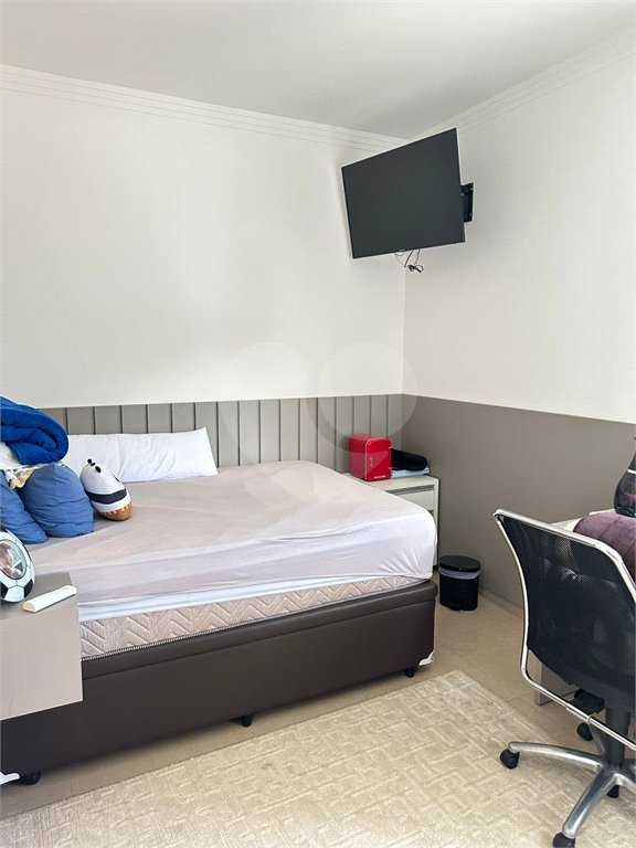Sobrado à venda com 4 quartos, sendo 3 suítes, em Jardim Residencial Maggiore, Araraquara, SP