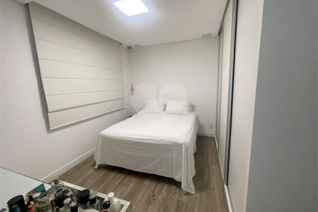 Apartamento à venda com 3 quartos, sendo 1 suíte,  em Vila Suissa, Mogi das Cruzes, SP