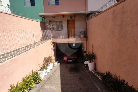 Casa à venda com 3 quartos, sendo 1 suíte,  em Jardim Santa Cecília, Guarulhos, SP