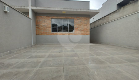 Casa Térrea à venda com 3 suítes em Jardim do Lago, Atibaia, SP