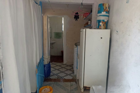 Casa com 2 dormitórios à venda, 244 m² por R$ 460.000,00 - Parque Bitaru - São Vicente/SP