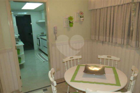 Apartamento à venda com 4 quartos, sendo 3 suítes,  em Santa Teresinha, São Paulo, SP