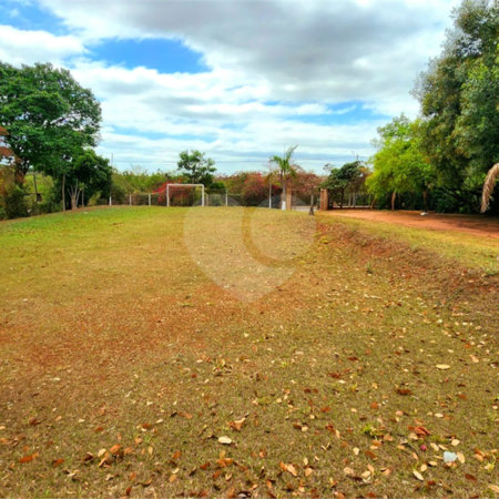 Chácara à venda com 3 quartos, sendo 1 suíte, em Chácara Flora Araraquara, Araraquara, SP