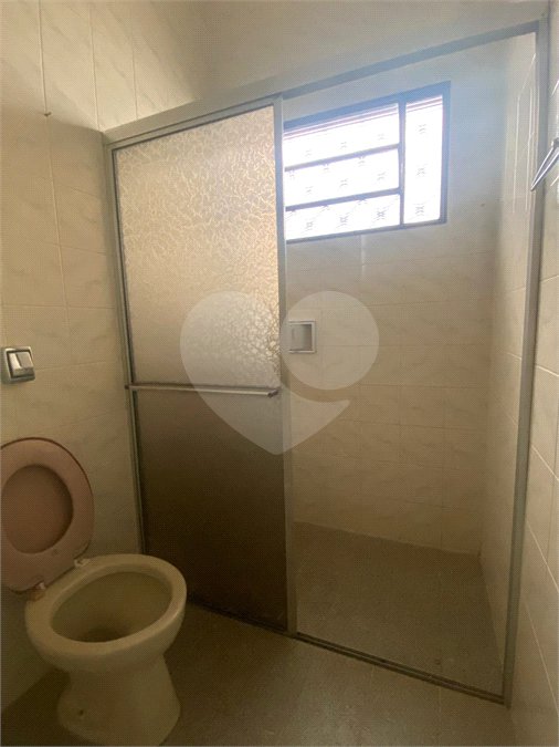 Casa à venda com 3 quartos, sendo 1 suíte, no Centro, Araraquara, SP
