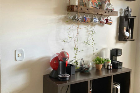 Casa à venda com 3 quartos, sendo 1 suíte, no condomínio Villaggio Portobello, São Paulo - SP