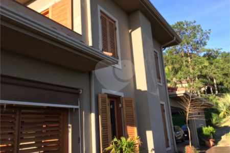 Casa à venda com 4 suítes no condomínio São Joaquim, Vinhedo - SP