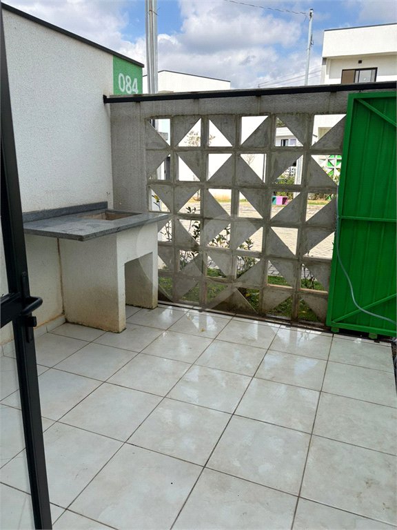 Casa à venda com 2 quartos no condomínio Sindona Parque 1, Cotia - SP