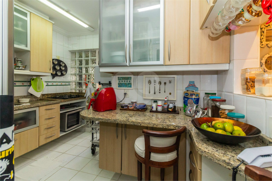 Apartamento à venda com 3 quartos, sendo 1 suíte, em Vila Guarani, São Paulo, SP