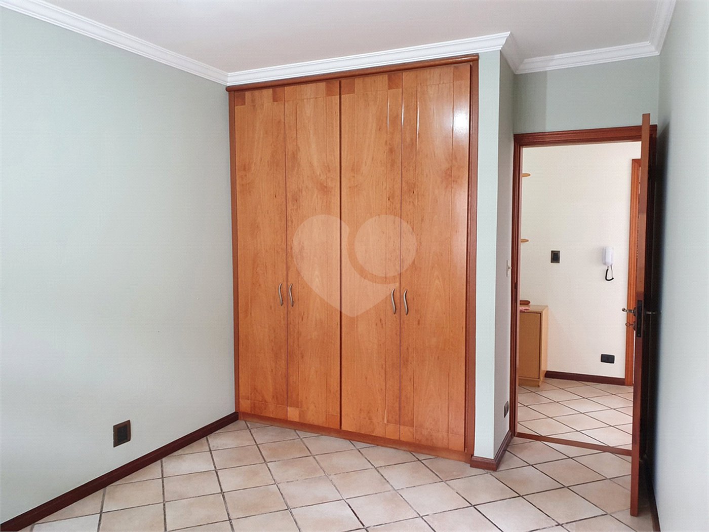 Sobrado à venda com 3 quartos, sendo 1 suíte, em Brooklin, São Paulo, SP