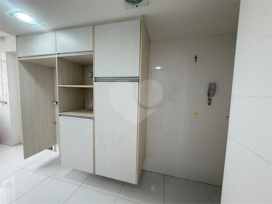 Apartamento à venda com 3 quartos, sendo 1 suíte,  em Tijuca, Rio de Janeiro, RJ